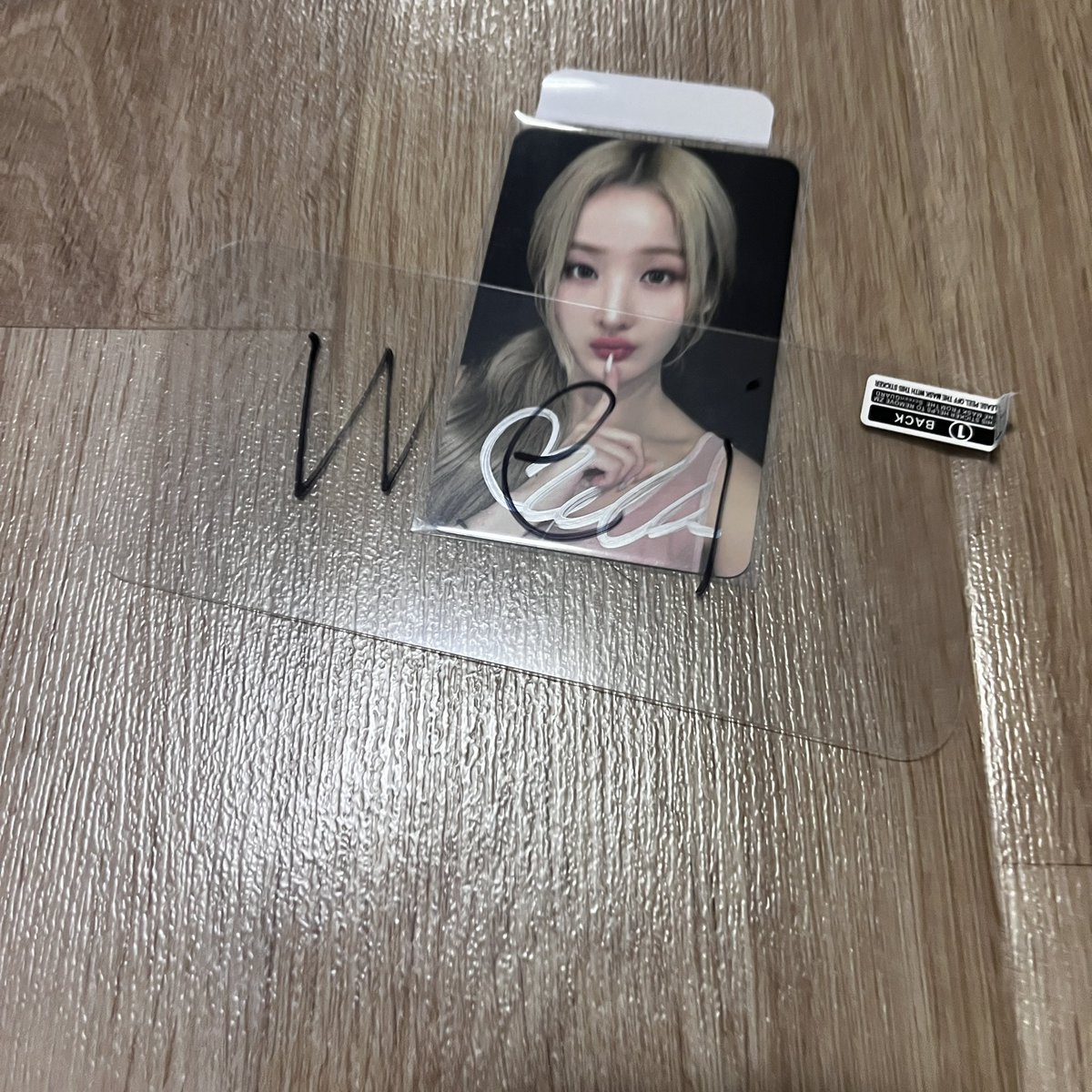 2do2dododo's tweet photo. 키오프 포카 일괄 양도
Pls dm 
ALL : 35.0

키오프 키씨 kiof pc poca kissoflife 쥴리 나띠 벨 할 julie haunel belle natty 팬싸 영통 대면 위드뮤 withmu set kissy road tradecard traca sign 싸포 싸폴 https://t.co/SKmJzPEJJF