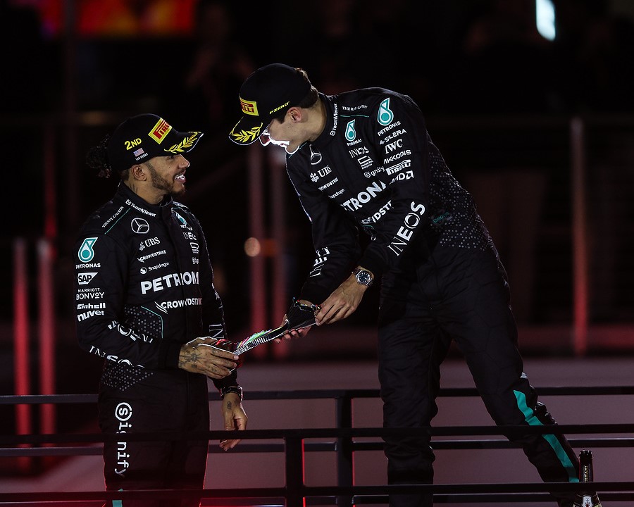 SignifyCompany's tweet photo. Huge congratulations to @georgerussell63, @lewishamilton and @mercedesamgf1 on an epic 1-2 finish. We are proud to illuminate this iconic night race and see our partners bring in victory!
#DrivenByResponsibleInnovation #SignifyxMercedesAMGPetronasF1Team #WeAreSignify https://t.co/AYrmvqP9Iv