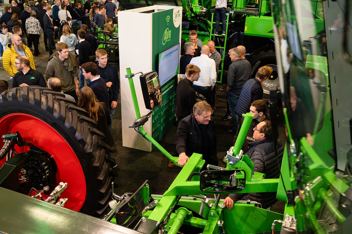 Interpom tweet media