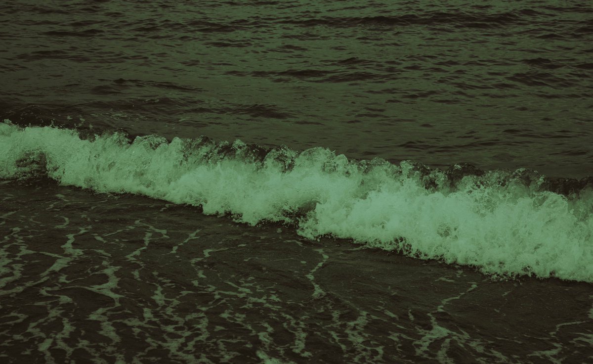 zosphotos's tweet photo. Gloomy evenings by the ocean https://t.co/N6szSqIjaj
