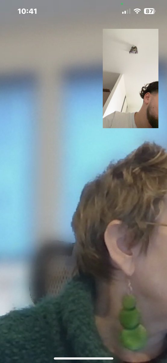 kssette93's tweet image. la médecin elle veut faire la no face bah wallah on va faire ça a deux