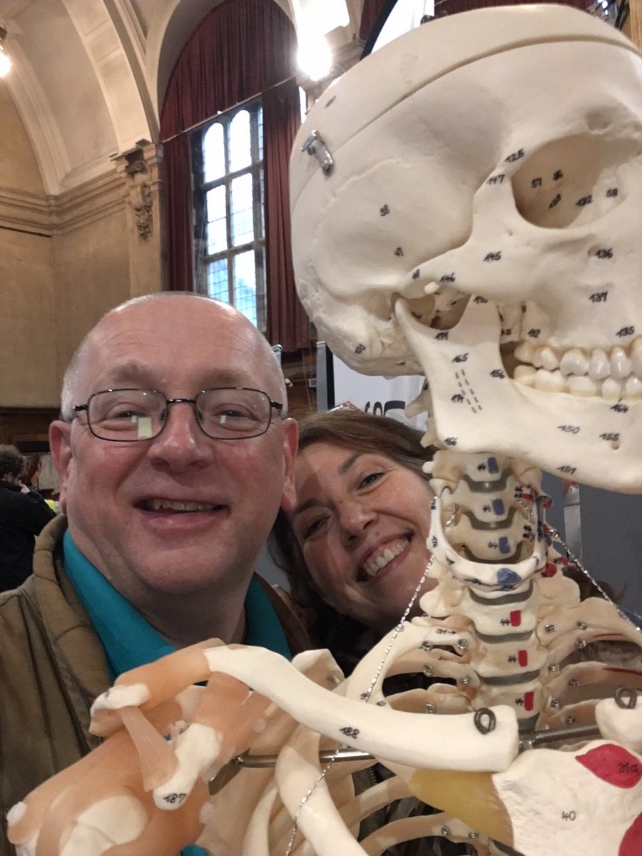 CraigIanHalste1's tweet photo. Me and @PalomaMariBeffa , Senior Lecturer in @PsychBangor , with a friend from the @medicalbangor  at the @BangorUni UG Open Day on Saturday. Splendid effort from all who turned out in the midst of Storm Bert!! https://t.co/B4BOvpwzMz