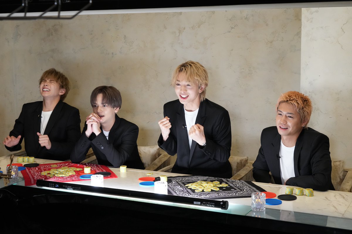 casinofanta's tweet photo. CASINO FANTASTICS
前回放送の続きとなる後編が
本日!
11/25(月)25:25~25:55 フジテレビ(関東ローカル)で放送!
異色のチャレンジ企画にメンバーがBET!
#FANTASTICS メンバーが身体を張ったチャレンジをお楽しみに!
#CASINOFANTASTICS
@fantastics_fext
https://t.co/qERQEl8qFf https://t.co/2CUAhYVEdA