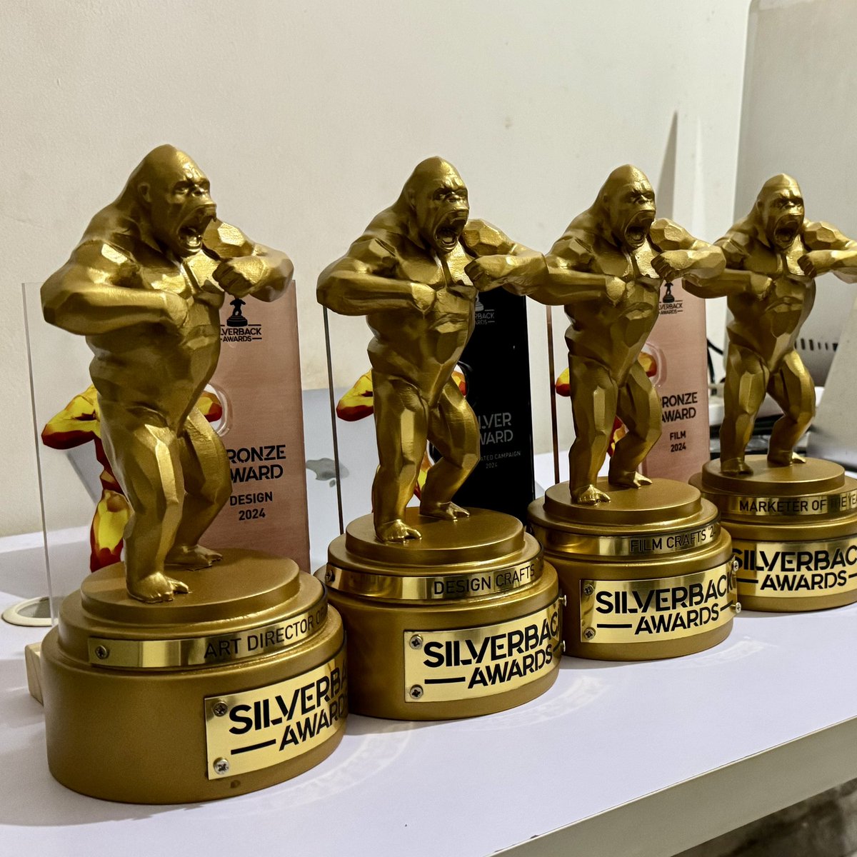the_Ssali's tweet photo. From ideas to gold. @TheQuollective and I are proud to share that our work for Betika and Uganda Waragi Lemon and Ginger won big at the @silverbacksug - 4 gold and 3 other wins. A testament to the power of creativity and collaboration. #SilverbackAwards2024 #Gold https://t.co/1qvamz5Y1R