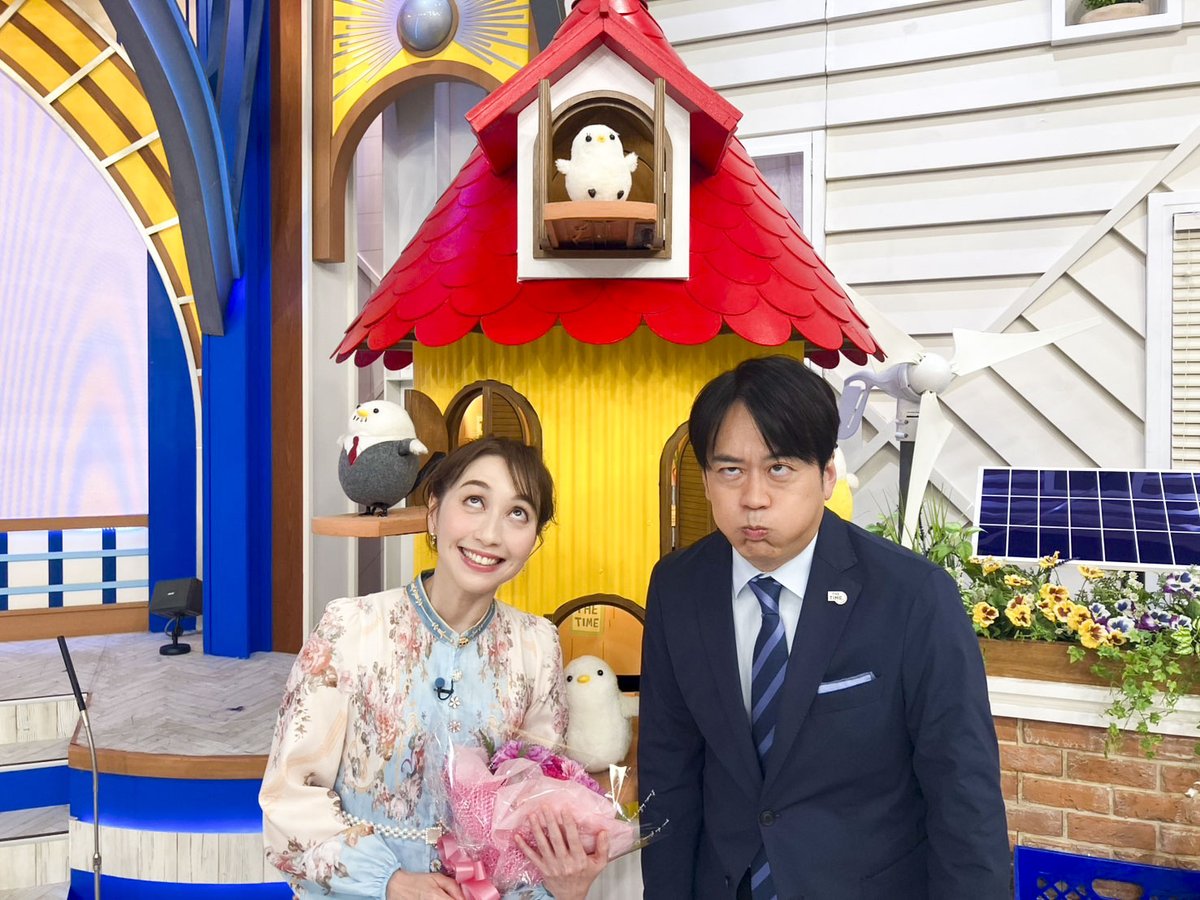 THETIME_TBS's tweet image. 🐣🐣🐣

／
🐥#はいだしょうこ さん１か月ありがとうございました✨
＼

しょうこおねえさんの歌は毎週楽しみでした

また、お絵描きしてくれたり、変顔してくれたりと
朝から楽しい時間をありがとうございました

#thetime_tbs
#thetimeオフショット
#アズミ #安住紳一郎
@haida_staff