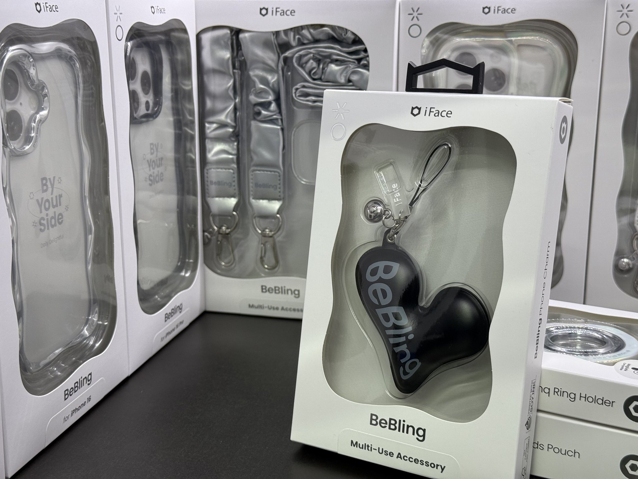 iPhone 16 Pro専用]iFace BeBling クリアケース iFace ホワイト