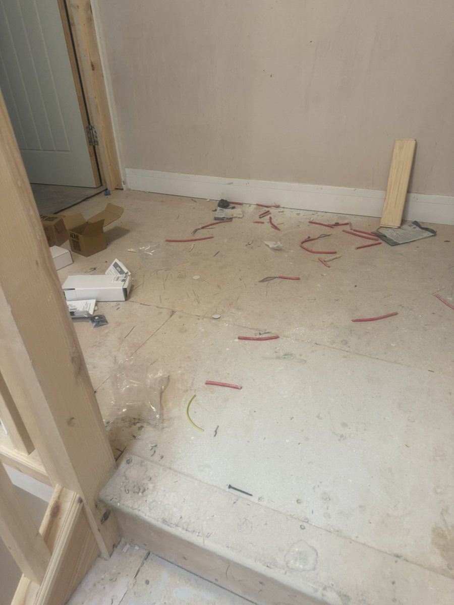 Happy Heating tweet media