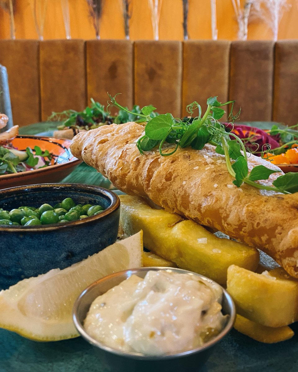 You asked, we answered 🤝 🍽️ Fish &amp; Chips is now available in our comfortable Kitchen! Get stuck in to a delicious piece of battered haddock, served with chunky chips, peas and our homemade tartare sauce 👌