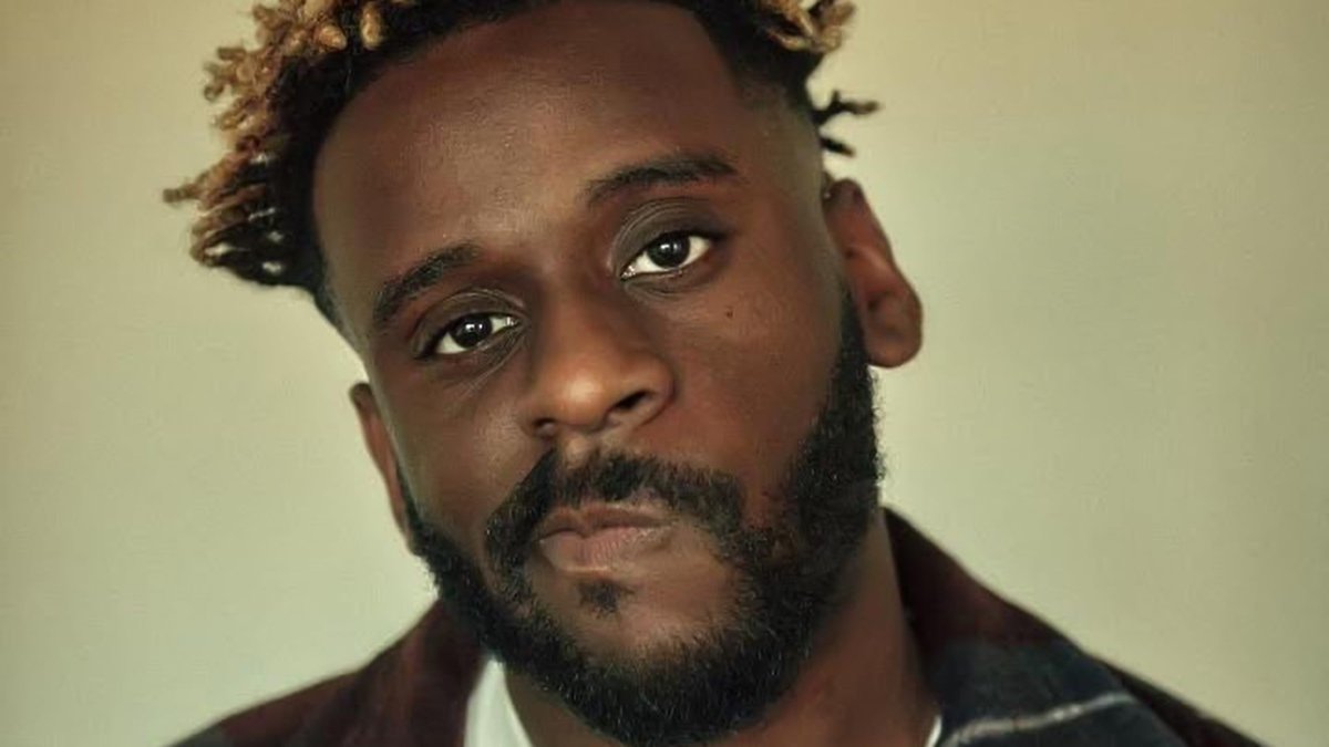 Tickets to see ‘Stargazers’ singer Myles Smith went on sale earlier this year, and now the singer has announced a venue upgrade! 🤯

Moving his #London show to the bigger Eventim Apollo venue on 26th of March, his biggest show to date! 🥳

Tickets for the newly announced show are