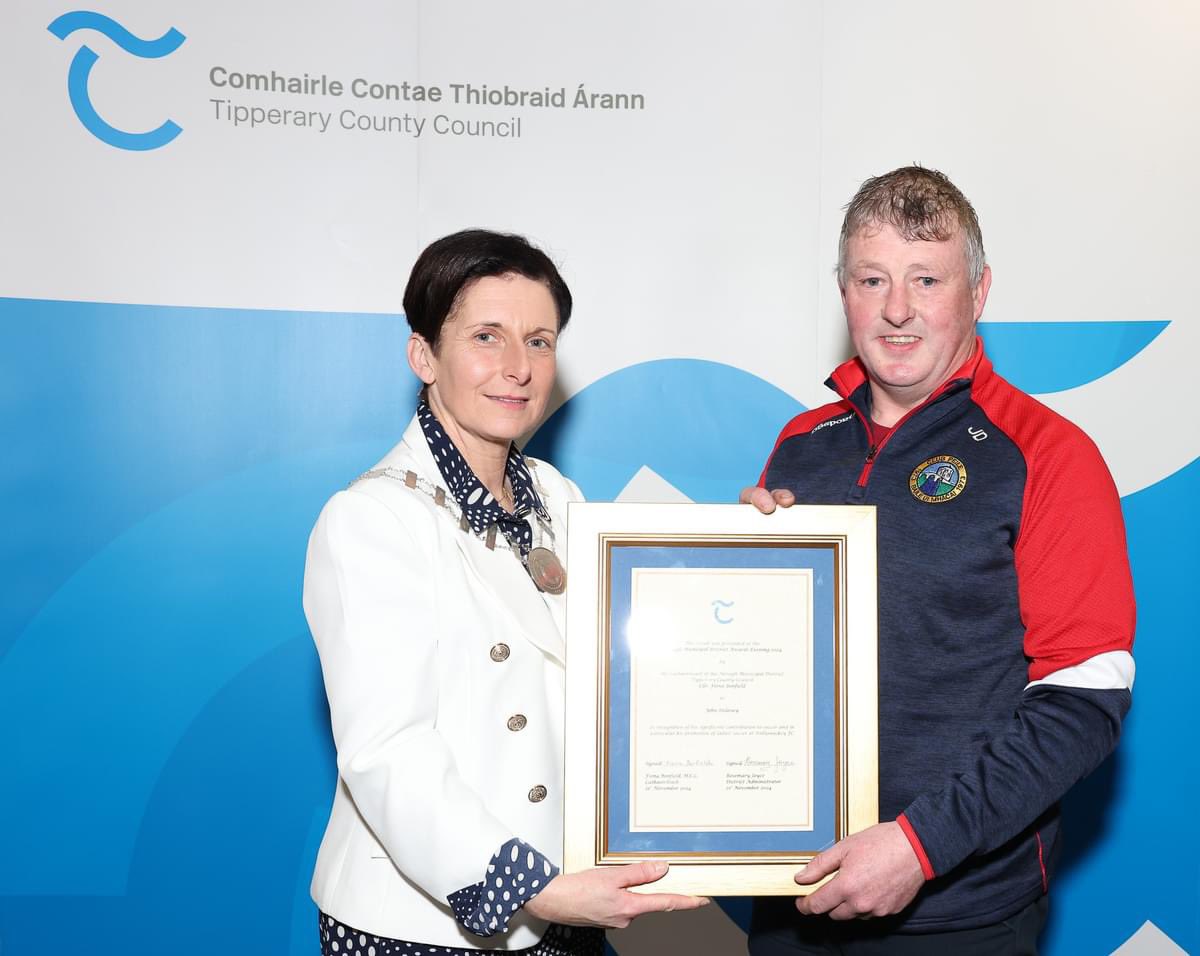 BallymackeyF's tweet photo. Congrats to Club member John Delaney who received an award at the Nenagh Municipal District Awards Evening in recognition of his significant contribution to Football  and specifically the promotion of Women and Girls Football at Ballymackey FC. https://t.co/mTBxQCTRho