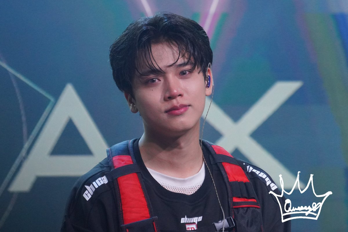 OX_ye32's tweet photo. 울보 혁이야~~~~🥺🥺🥺
왜 매번 울어?????
혁이야〜울지마요🥺🥺🥺

#OMEGA_X #오메가엑스
#혁 #HYUK #ヒョク https://t.co/3eQEoqlwkF