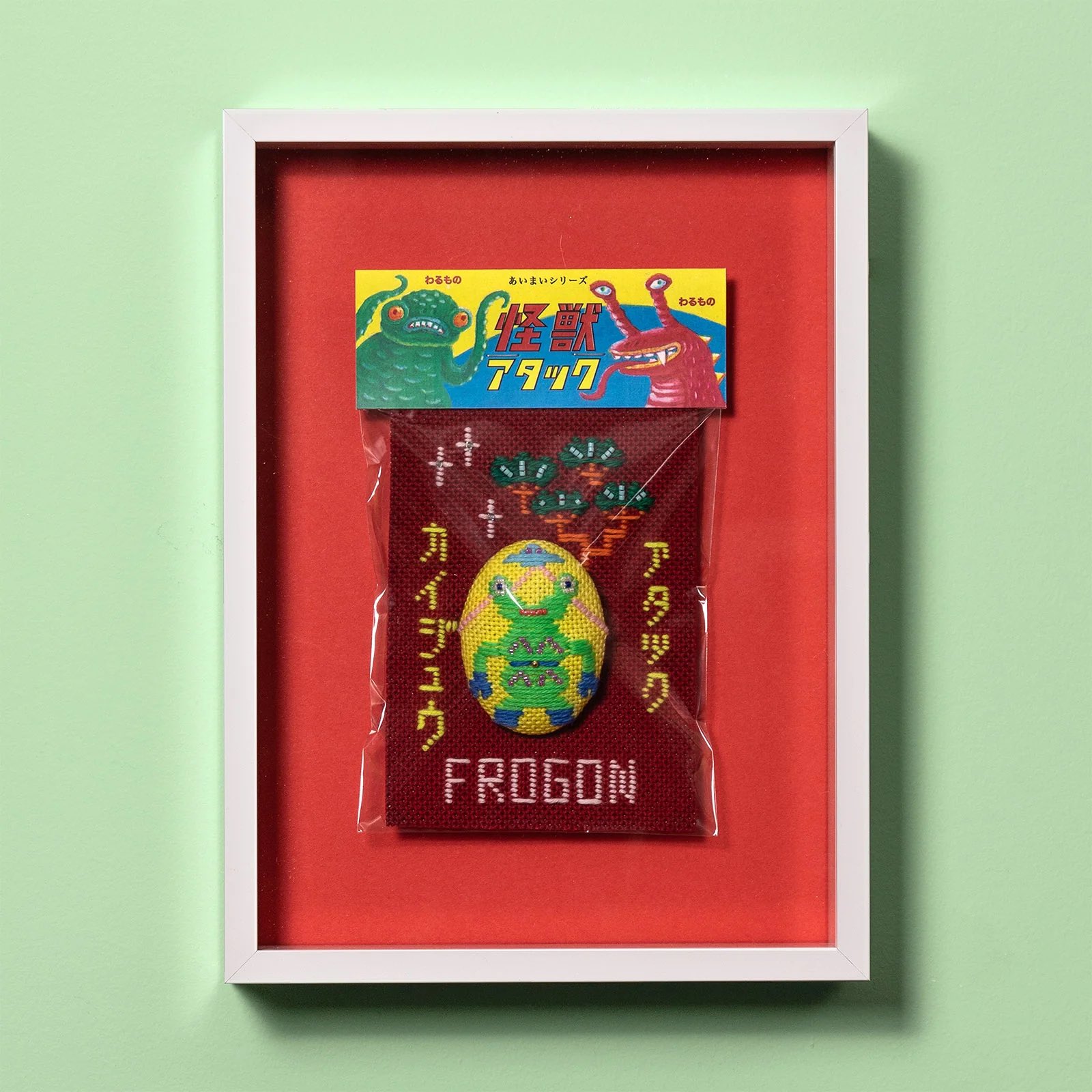 水島ひね眼花ブローチ箱ラベルヒグチユウコ手描き