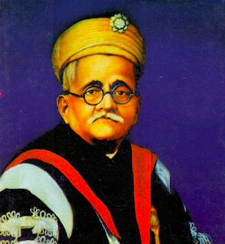 GangesHistory's tweet photo. Ganganath Jha (1872 – 1941) is considered to have translated the most Sanskrit than any other scholar. He specialised in the translation of philosophical texts in particular and also worked as the librarian of Raj Darbhanga. https://t.co/TeCOh0Vv50