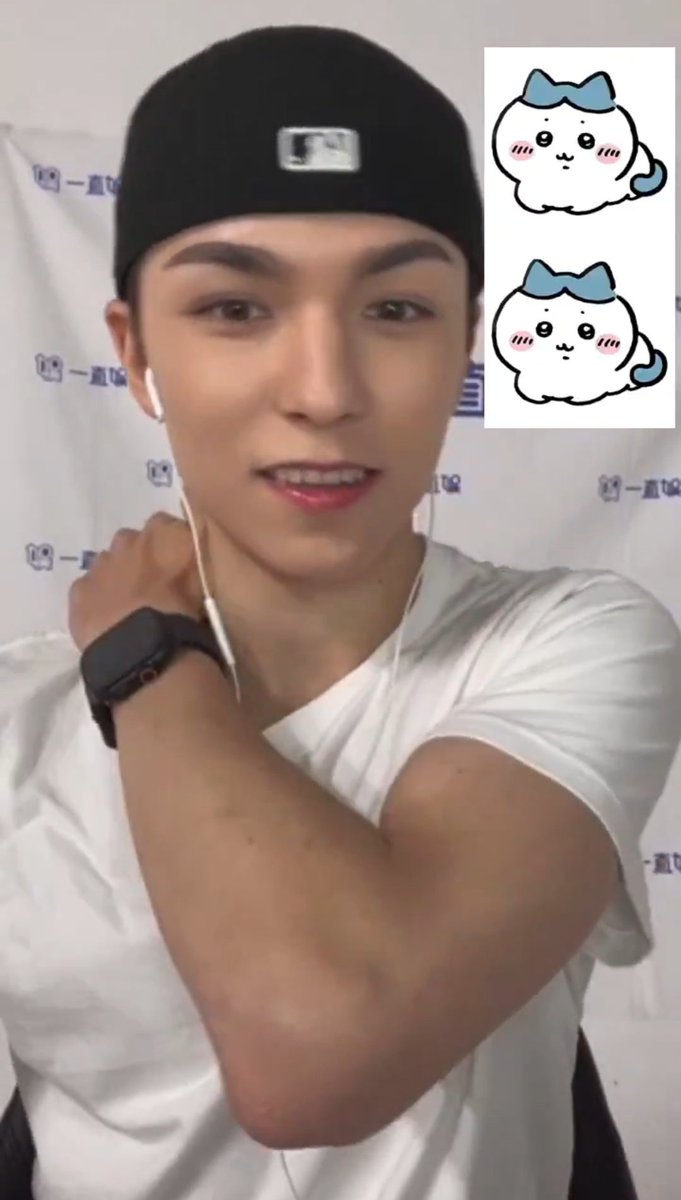 vernonlovebot's tweet photo. SHUT THE FRONT DOOR LOOK AT THOSE BICEPS?!#?!?!?!?%?@??&amp;&amp; https://t.co/H5p60dLOJP