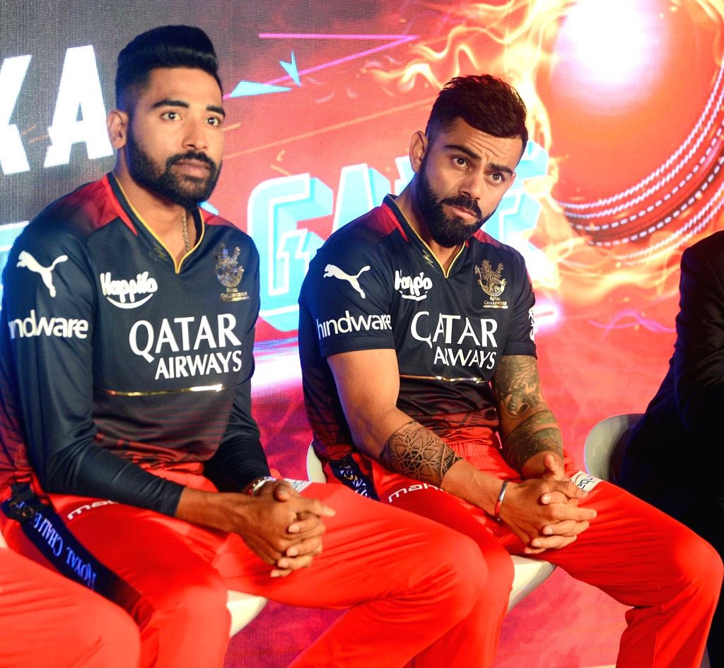 SinghPankaj05's tweet photo. I know business do really matter but RCB management you should have hired Siraj. He is an emotional guy 😭😭
Not retaining or bidding for Siraj feels like a void in the RCB family. It’s hard to imagine an RCB squad without the “Miyaan Bhai” roaring at Chinnaswami.
#RCB #rcbfans https://t.co/Nq2UnSSTIp