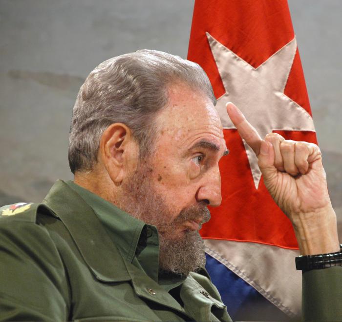 Fidel Castro Ruz, un gigante en la guerra de la Ideas, Un guerrero invencible, porque lo animó siempre, el amor por su pueblo y la humanidad entera.#Azucareros #LiderEterno