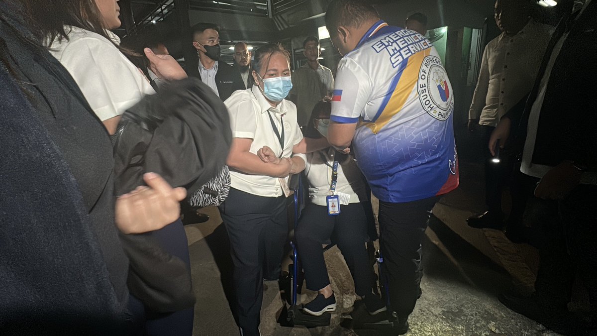 Joseph_Morong's tweet photo. Gina Acosta rushed to hospital @gmanews @24OrasGMA https://t.co/FPznfkQOtX
