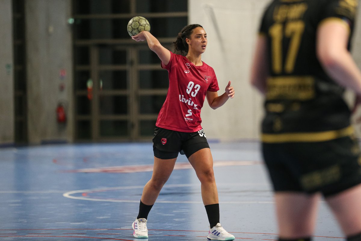 𝗣𝗿𝗼𝗴𝗿𝗮𝗺𝗺𝗲 𝗱𝗲 𝗹𝗮 𝘀𝗲𝗺𝗮𝗶𝗻𝗲 📅

Lundi : 🏋️‍♀️+ 🤾‍
Mardi : 🤾 + 🤾‍
Mercredi : 🏋️‍♀️
Jeudi : 🏋️‍♀️+🤾‍
Vendredi : 🤾‍
Samedi : Coupe de France 🆚 𝗛𝗮𝗿𝗻𝗲𝘀 𝗛𝗕 à 20h30 à Harnes
Dimanche : 💤

📸 Action photography

💜🖤