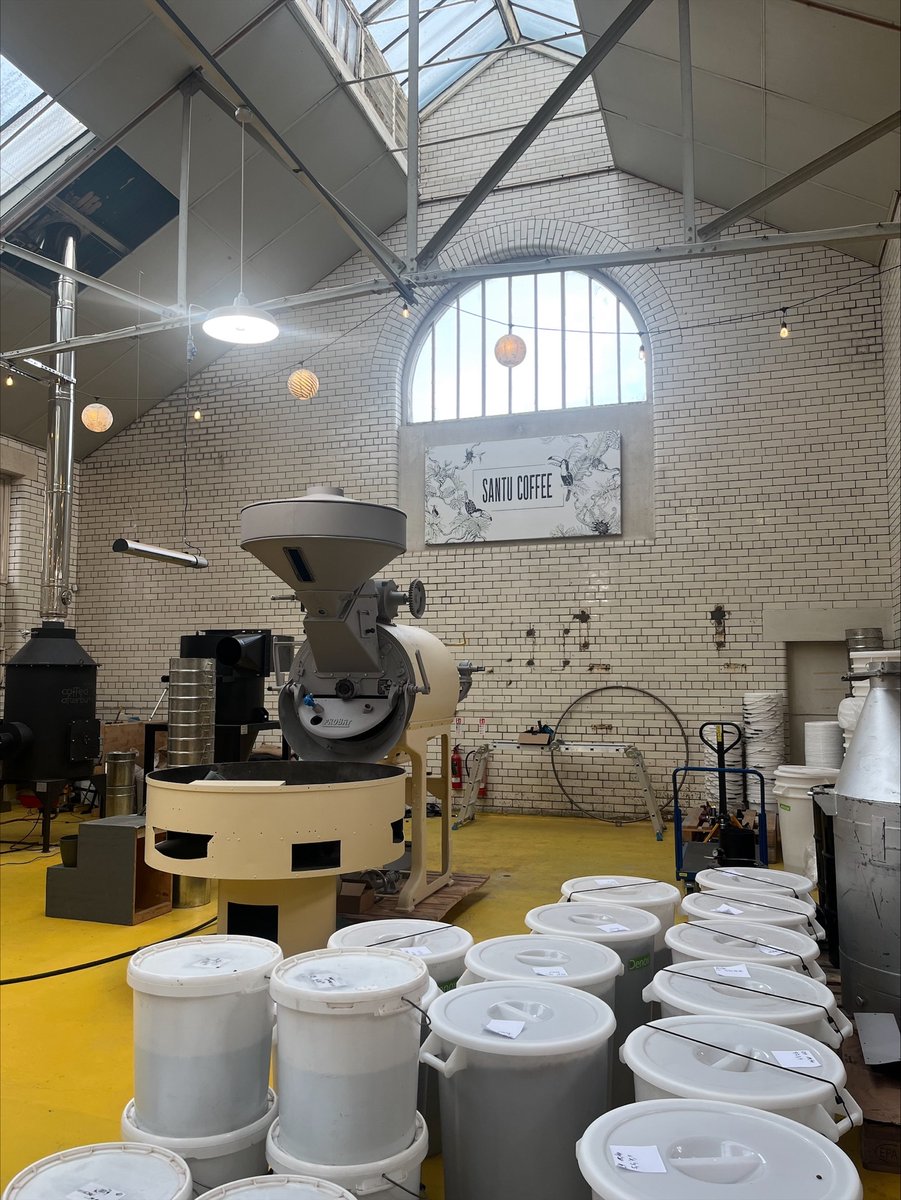 On Friday morning, our Barista Skills pupils headed out for a tour and tasting at Santu Coffee. We learnt about the bean journey from farm to cup and tasted two varieties of coffee. Amazing experience for the pupils!