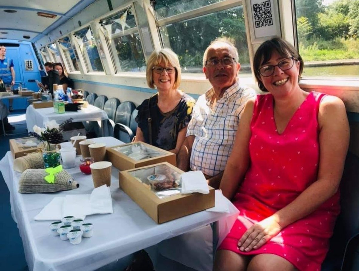 <a href="/tamesideradio/">Tameside Radio</a> BIG BACON 🥓BUTTY🥪  BREW &amp; CANAL CRUISE
3 rashers of Smoked Bacon or Vegy sausage R or B sauce a Hot Brew of choice and a cruise along the historic Ashton Canal.
Thur 28th, Fri 29th, Sat 30th Nov.
Sun 1st, Tue 3rd, Wed 4th Dec.
11am, £16.50 bit.ly/3V5Wjeu