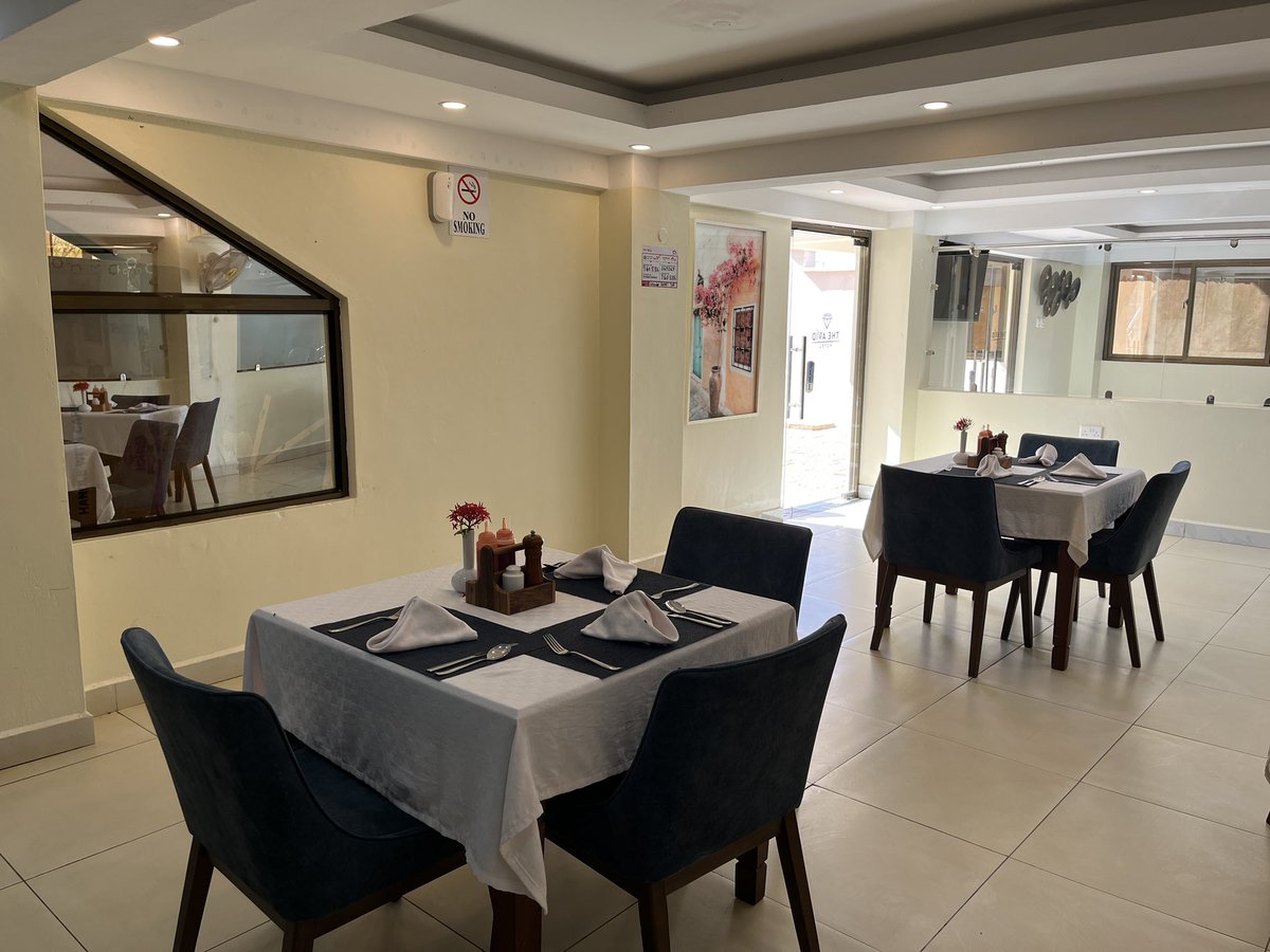 _lavenderhotels's tweet photo. At The Avid Hotel’s restaurant, it’s all about you, fresh flavors, friendly faces, and meals made to satisfy you.Stop by and taste the difference.
📍Voi, Mombasa-Nairobi Highway.

 #theavidhotel #voi #voirestaurants #taitatavetacounty https://t.co/nTfWWhGXa9
