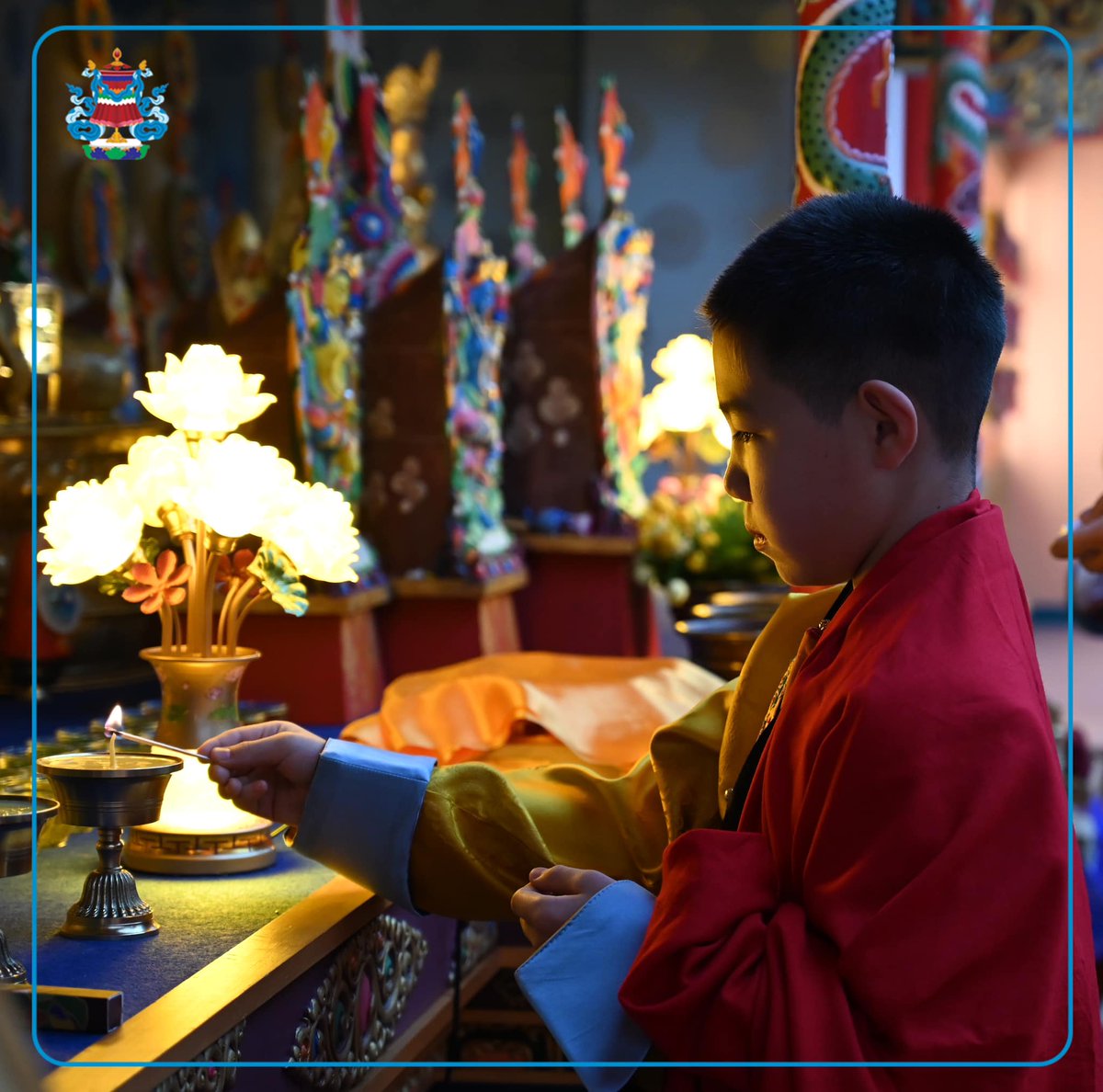 Монголын Бурханы Шашны тэргүүн Оройн дээд Очирдара Х Богд Жэвзүндамба хутагт Зулын 25- ны дүйчэн өдрийн мэнд хүргэлээ.

Өвлийн тэргүүн сарын хуучдын 25
Сумьяа гараг, харагчин могой өдөр, морин цаг дор

Монгол Улс, Улаанбаатар хот
Гандантэгчэнлин хийд, Богдын лавран