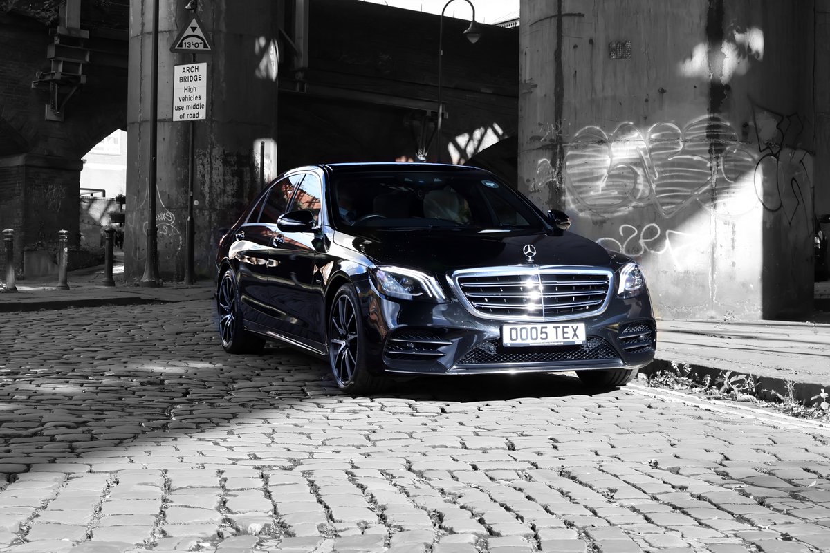 TaurusExecutive's tweet image. ✨ Stand out. Travel in luxury. ✨

Why settle for ordinary when you can travel in style and comfort? Whether it&apos;s a special #occasion, business #event, or simply elevating your #travel experience, our professional #chauffeuring service ensures you arrive in absolute luxury.