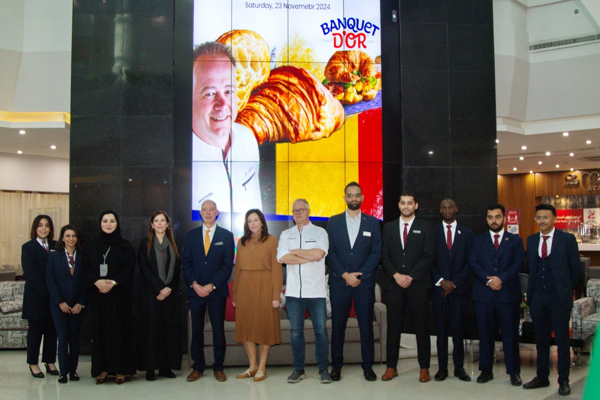 HtmiKSA's tweet photo. What a day at the HTMi #BakingMasterClass led by the talented #Belgian chef Johan Carron from Vandemoortele, a European leader in bakery products and plant-based food solutions. This event was a true testament to HTMi’s strong ties with local and #internationalFood industry leaders.
Inaugurated by the Trade Commissioner for Flanders and Brussels @WimVCauteren from @BelgiuminRiyadh , it also gave our trainees a unique opportunity to immerse themselves in the rich #FoodCulture of #Belgium – at the heart of #Europe.
Participants had the chance to indulge in delicious Belgian treats like pecan pastry plaits, mouthwatering donuts, and even the special speculoos-flavored ones—bringing the authentic Belgian taste to #SaudiArabia !
A big thank you to everyone who made this day so sweet! @ph_gregoire
#GourmetExperiences #InternationalCollaboration