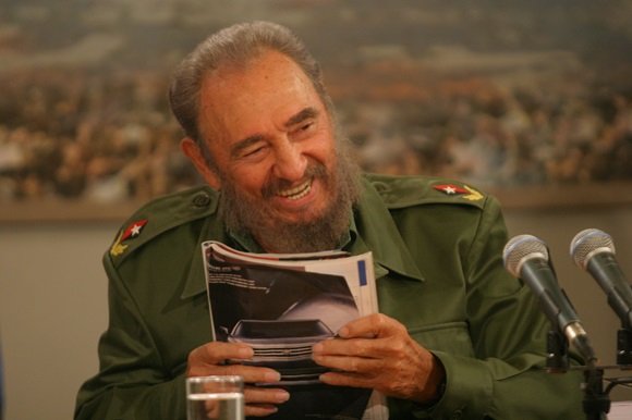 alfonso_noya's tweet photo. Defensor de la verdad y la justicia, #FidelPorSiempre supo unir para servir a la Patria. Baluarte de la dignidad, el inolvidable Comandante en Jefe vive en el corazón de su pueblo que fiel a su legado mantiene viva la Revolución y jamás renunciará a su soberanía. #UnidosXCuba https://t.co/RLe07kWaBk