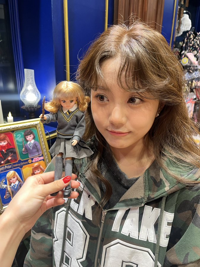 SpainCsr's tweet photo. [#YUNA]
El segundo cumpleaños de MAEUM🥺💜 
¡Felicidades, felicidades!

#CSR #첫사랑 #유나 https://t.co/geAKEKlD3C
