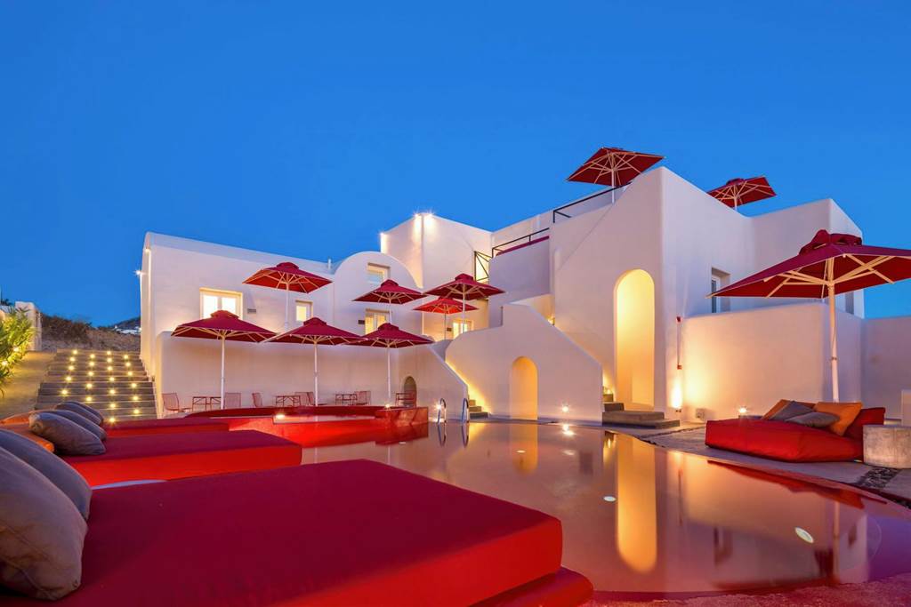 HolidayVibz's tweet image. 🌟 Experience pure elegance and luxury at the 5* Art Hotel in Santorini this September! 🌅✨ FROM only £1106pp, Bed and Breakfast

Book your dream holiday today! ✨🌴 #SantoriniGetaway #5StarLuxury #ArtHotel

☎️ Call: 0330 043 4354

View Further Details :: holidayvibz.com/special-offers…