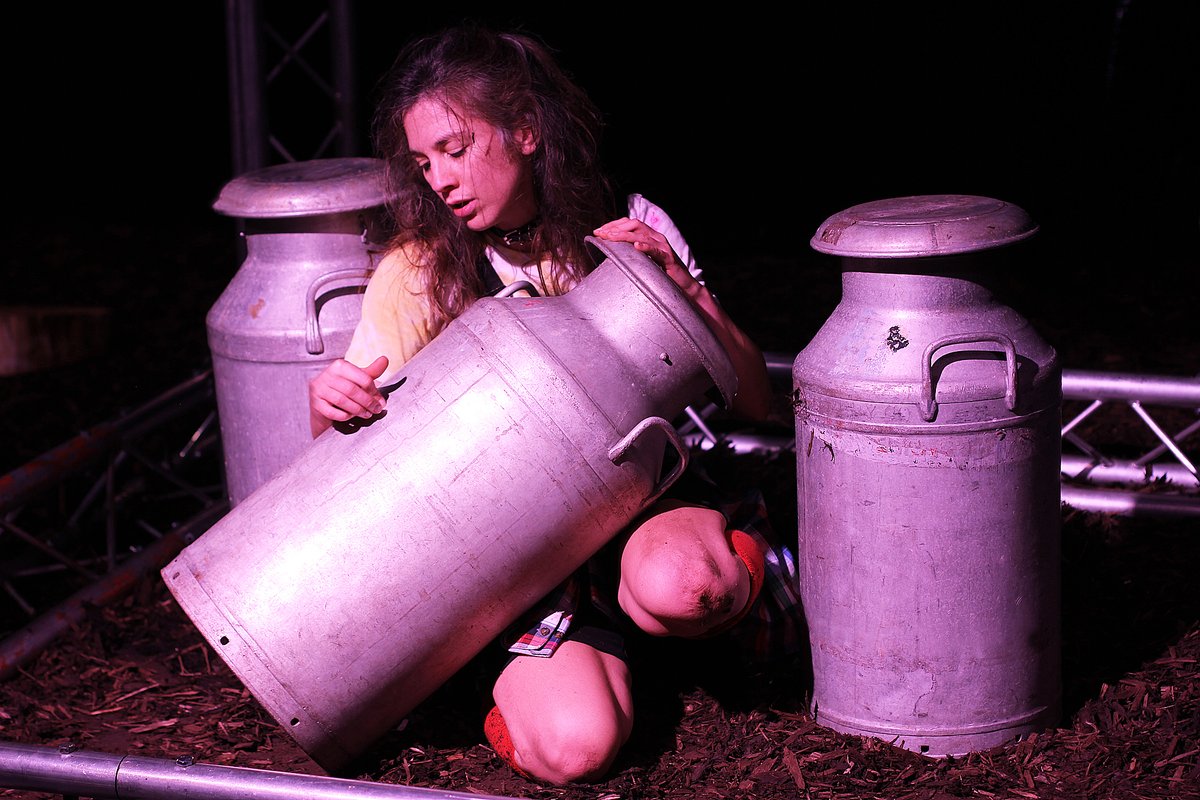 VolcanoUK's tweet photo. UNDER MILK WOOD
28 November - 21 December
Volcano Theatre, #Swansea
Featuring Christopher Elson, Aisling Groves-McKeown, Richard Lynch, Jonathan Nefydd &amp; Olivia Sweeney.
Directed by Paul Davies
https://t.co/ZhVDj4Drpt https://t.co/S0j1ZPV74v