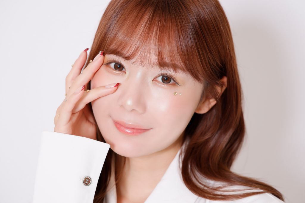 Make me UP!

11月カバーモデルの #miru さんと
イメージカラーに合わせてゴールドメイク💄

メイクさんのこだわりポイントやmiruさんに感想をお聞きしました✨

記事はこちら📱
https://t.co/LRe3ac7mf7

@miruteer_29 https://t.co/GYAUgCMYbm