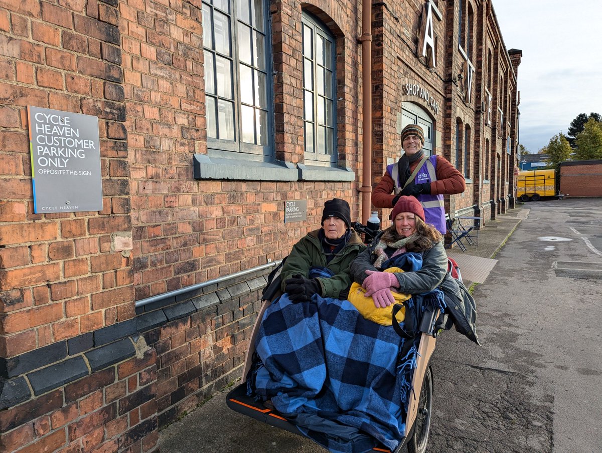 YorkBikeBelles's tweet photo. “I’m so pleased we came!”, Ian said after our chilly but very enjoyable nature walk last week. It’s Week 9 of our Autumn Nature Programme 2024! Full information, booking details and contacts are at https://t.co/DtBz9xyr88
#TakeTheGreenRoute #AutumnProgramme #Week9 #NatureNow https://t.co/gNIGmvW7fs