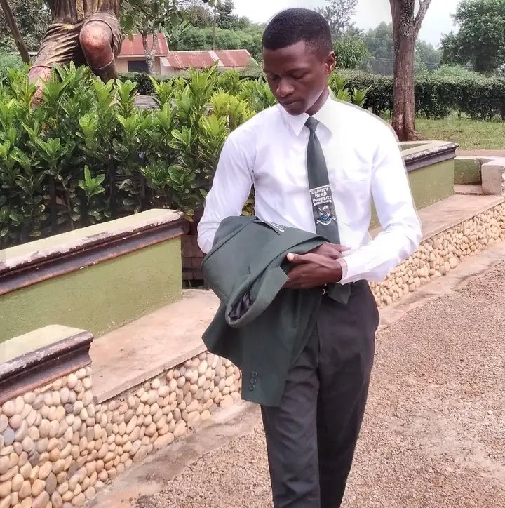 Throw back to my days at Kiira College Butiki, the collegeof intellectuals. Leading with pride &amp; making memories that last a lifetime, where leaders are nurtured, minds are refined, and excellence is achieved .