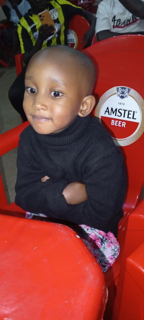 felicniyokindi's tweet photo. Nous avons été très heureux de célébrer ce 23/11/2024 ,le sifflement de 5 bougies de ma Fille aînée #IZERE Manël Eloheeka https://t.co/kgUtWUfzkO