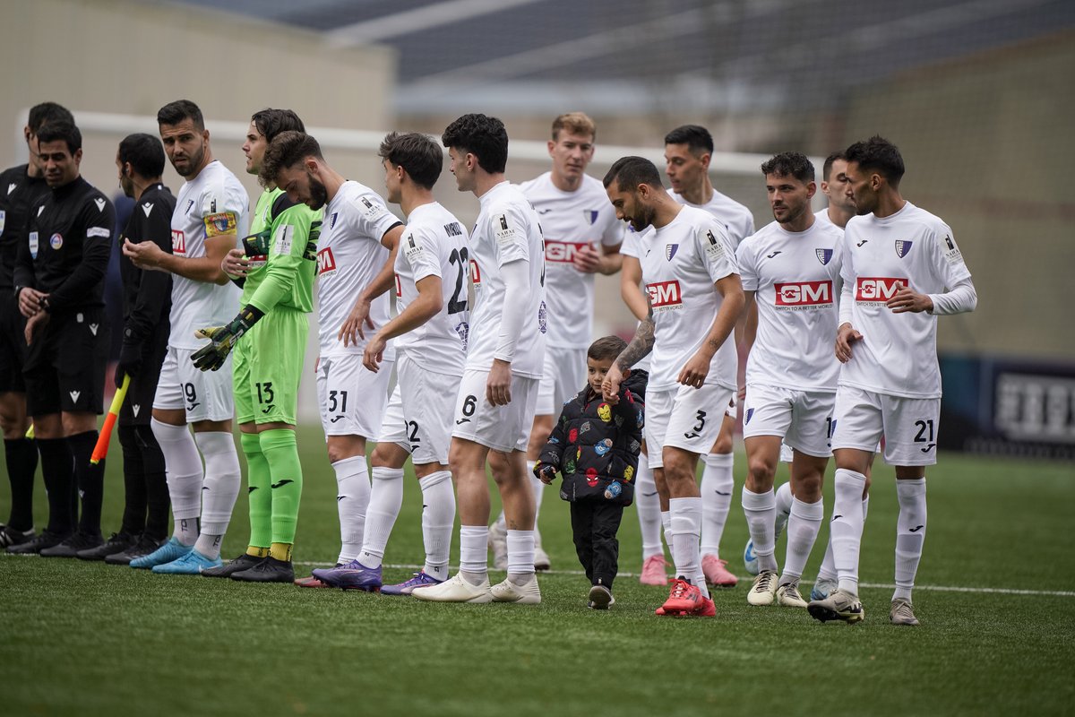 Junts, #seremmés💙🖤