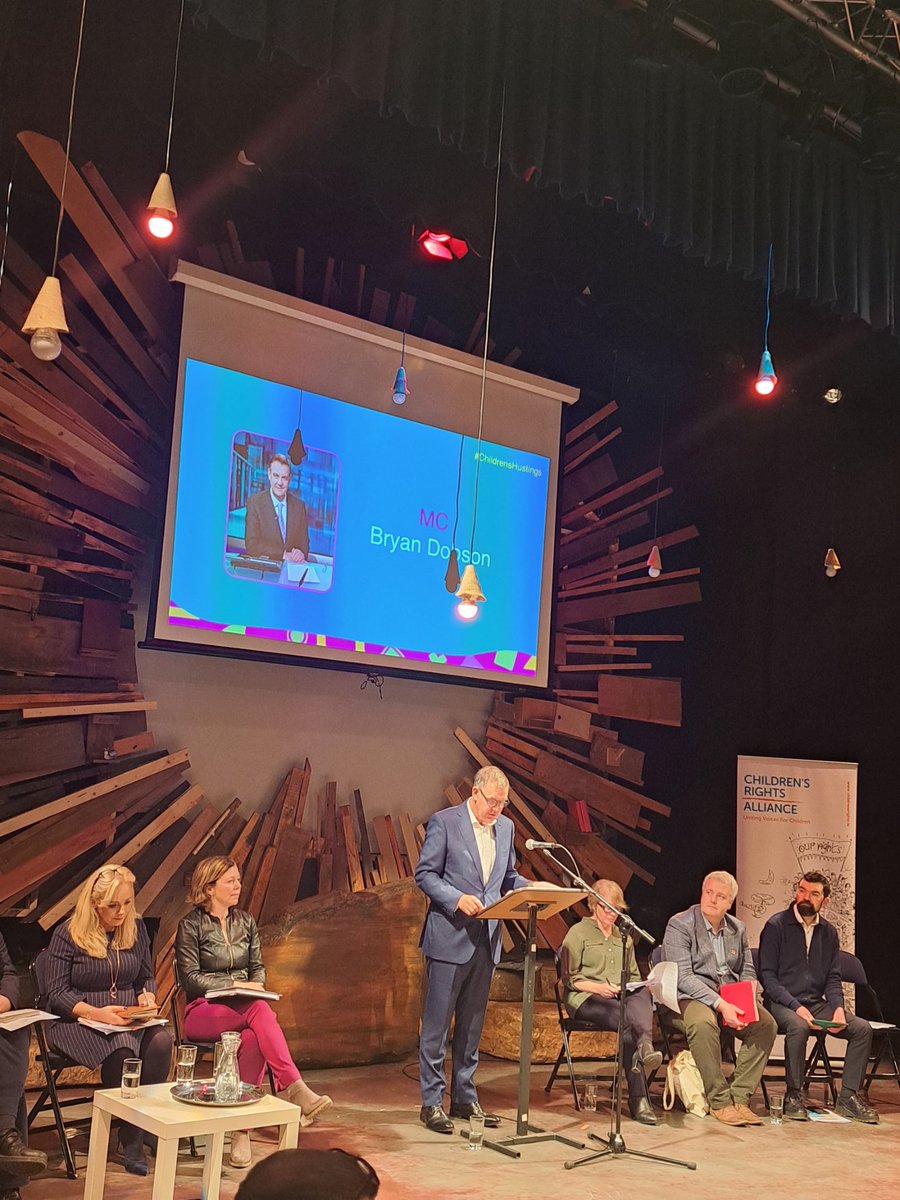 edelmcdevitt8's tweet photo. Fantastic questions from young people on the #generalelection24 issues that are important to them. Brilliantly hosted by @TheArkDublin and @ChildRightsIRL with @BryanNewsatOne expertly chairing proceedings! #childrenshustings https://t.co/ZVnZZdIwRe