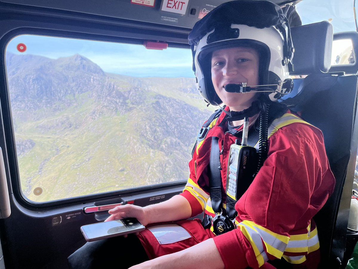 YGEDBangor's tweet image. YG ED mid grade EM and our famous EM/PHEM fellowship (recruiting for cohort 14) are now live on NHS jobs…
Nice advert to follow😉
beta.jobs.nhs.uk/candidate/joba…