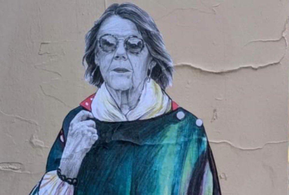 Aucune femme en danger ne devrait rester dans l’obscurité, dans le silence, seule et sans aide.

Renforçons les moyens pour protéger les victimes, punir les agresseurs, éduquer à l’égalité. La lutte contre ces violences doit être une priorité politique absolue. 

#25Novembre