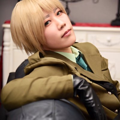 #新しいプロフィール画像
そういえばコス垢なのにアイコンゲームのままだったので変えます。
これは数年前のアーサー