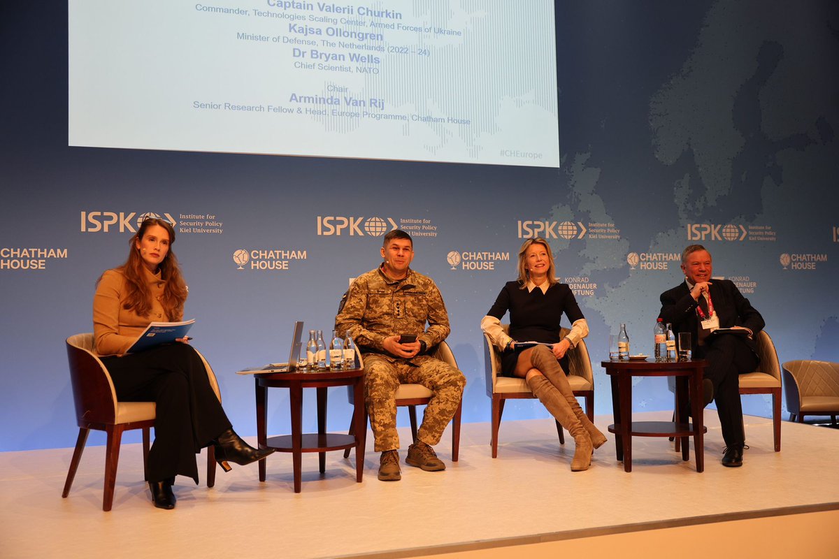 Chatham House Events (@ch_events) on Twitter photo Our opening panel at #CHEurope explored the future of European defence with:
▪️<a href="/armida_lm/">Armida van Rij</a>, <a href="/ChathamHouse/">Chatham House</a>
▪️Captain Valerii Churkin, <a href="/DefenceU/">Defense of Ukraine</a>
▪️<a href="/KajsaOllongren/">Kajsa Ollongren</a>, <a href="/Defensie/">Ministerie van Defensie</a>
▪️Dr Bryan Wells, <a href="/NATO/">NATO</a>
Watch the conference livestream👇
chathamhouse.cplus.live/auth/sso-login… Our opening panel at #CHEurope explored the future of European defence with:
▪️<a href="/armida_lm/">Armida van Rij</a>, <a href="/ChathamHouse/">Chatham House</a>
▪️Captain Valerii Churkin, <a href="/DefenceU/">Defense of Ukraine</a>
▪️<a href="/KajsaOllongren/">Kajsa Ollongren</a>, <a href="/Defensie/">Ministerie van Defensie</a>
▪️Dr Bryan Wells, <a href="/NATO/">NATO</a>
Watch the conference livestream👇
chathamhouse.cplus.live/auth/sso-login…