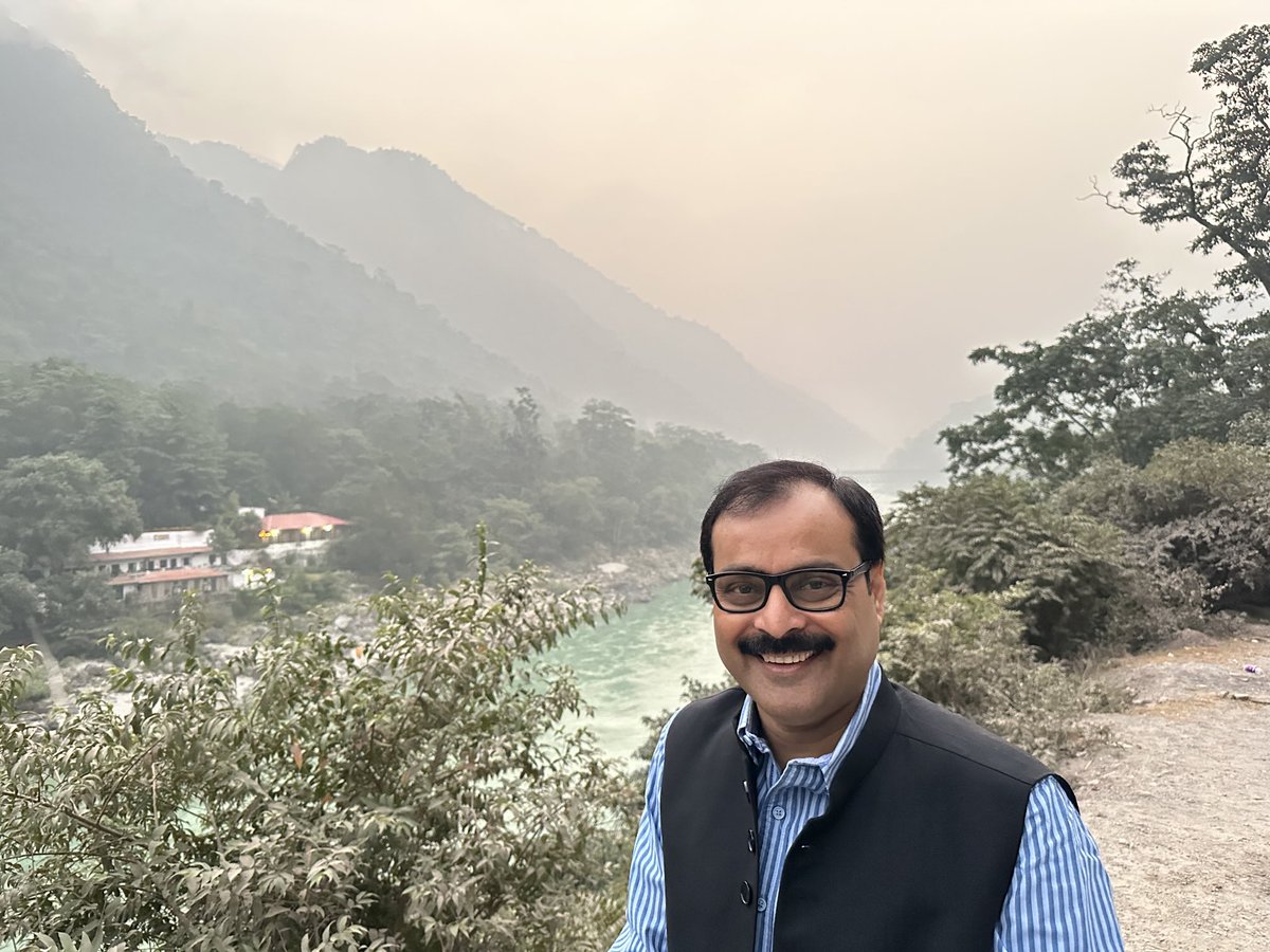 manishBJPUP's tweet photo. Live on ⁦@News18India⁩ at 4.50 pm. https://t.co/nnqs00gRqK