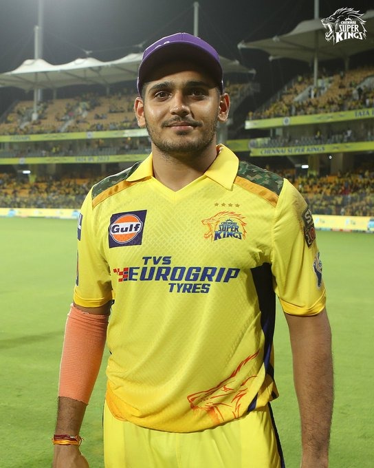 ChennaiIPL's tweet photo. The streets of Chepauk will remember your roars! 🤩
Here's to more timbers everywhere you go, Tushar Bhai! 🦁

#SuperAuction https://t.co/chbvl17OGB