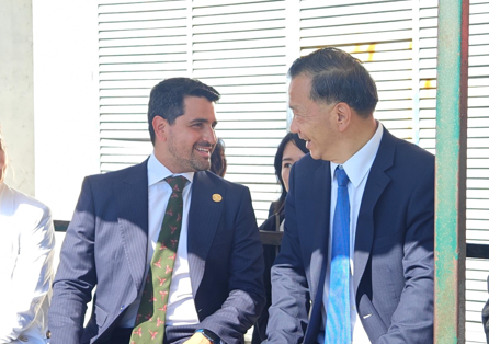 coniberodeporte's tweet photo. Firmado por el presidente del CID y ministro de Deportes de Ecuador, @JDJimenezV, y el presidente del CMG, Shen Haixiong, el acuerdo propone:

🔸 Crear un foro conjunto de deporte y cultura deportiva.
🔸 Compartir y generar contenidos deportivos.
🔸 Fomentar eventos y visitas. https://t.co/2u4fTpGWtY