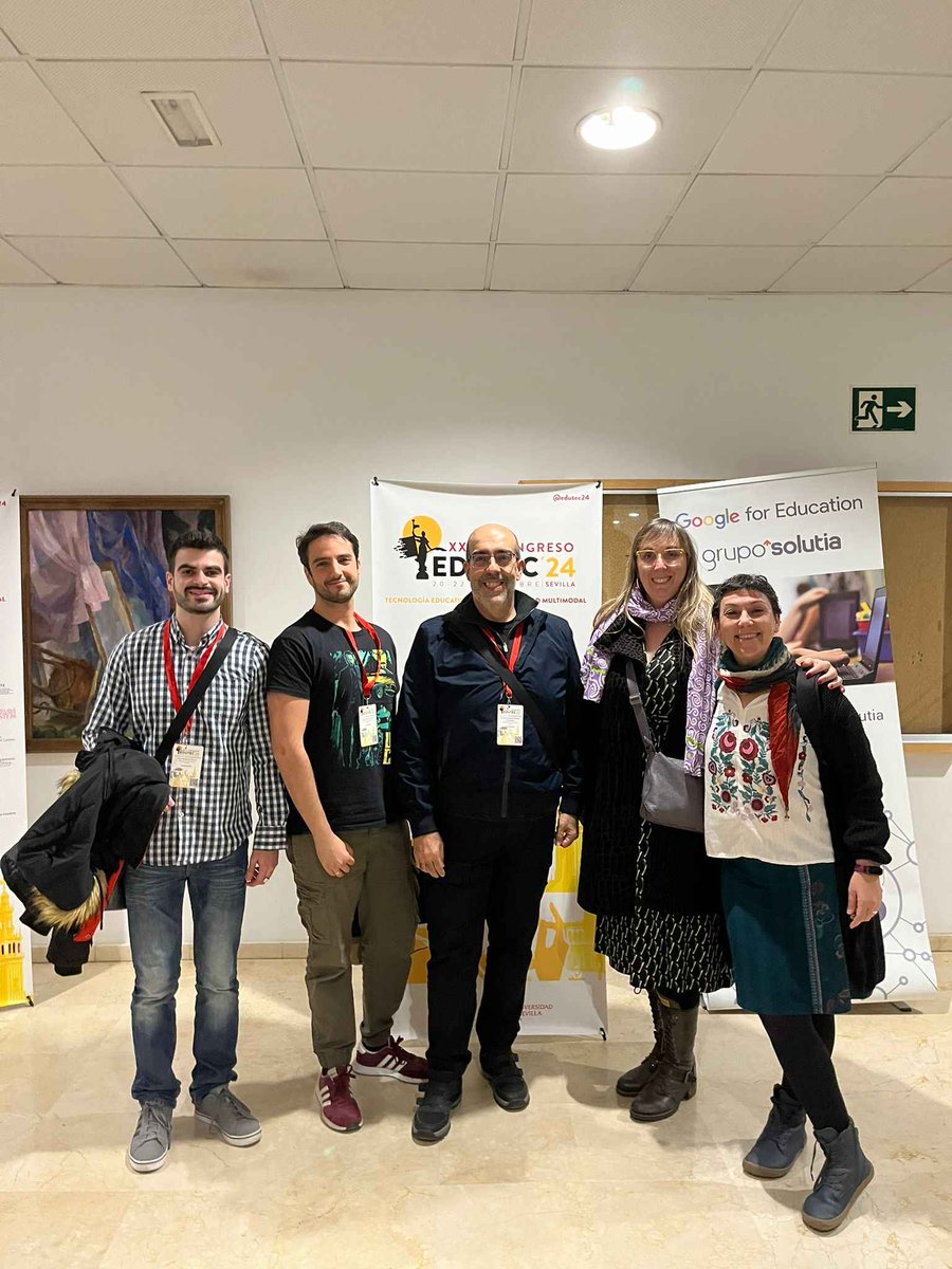 Jfernandziz's tweet photo. Gran experiencia y aprendizaje en @edutec_24 con la mejor compañía. Talleres, simposios, mesas redondas y presentación de comunicaciones. ¡Una oportunidad única para crecer y compartir conocimiento! @rosafersan @pacorevuelta @mjosesosa Jorge Guerra #edutec #educaciónia https://t.co/W0lQ3ZbyCD