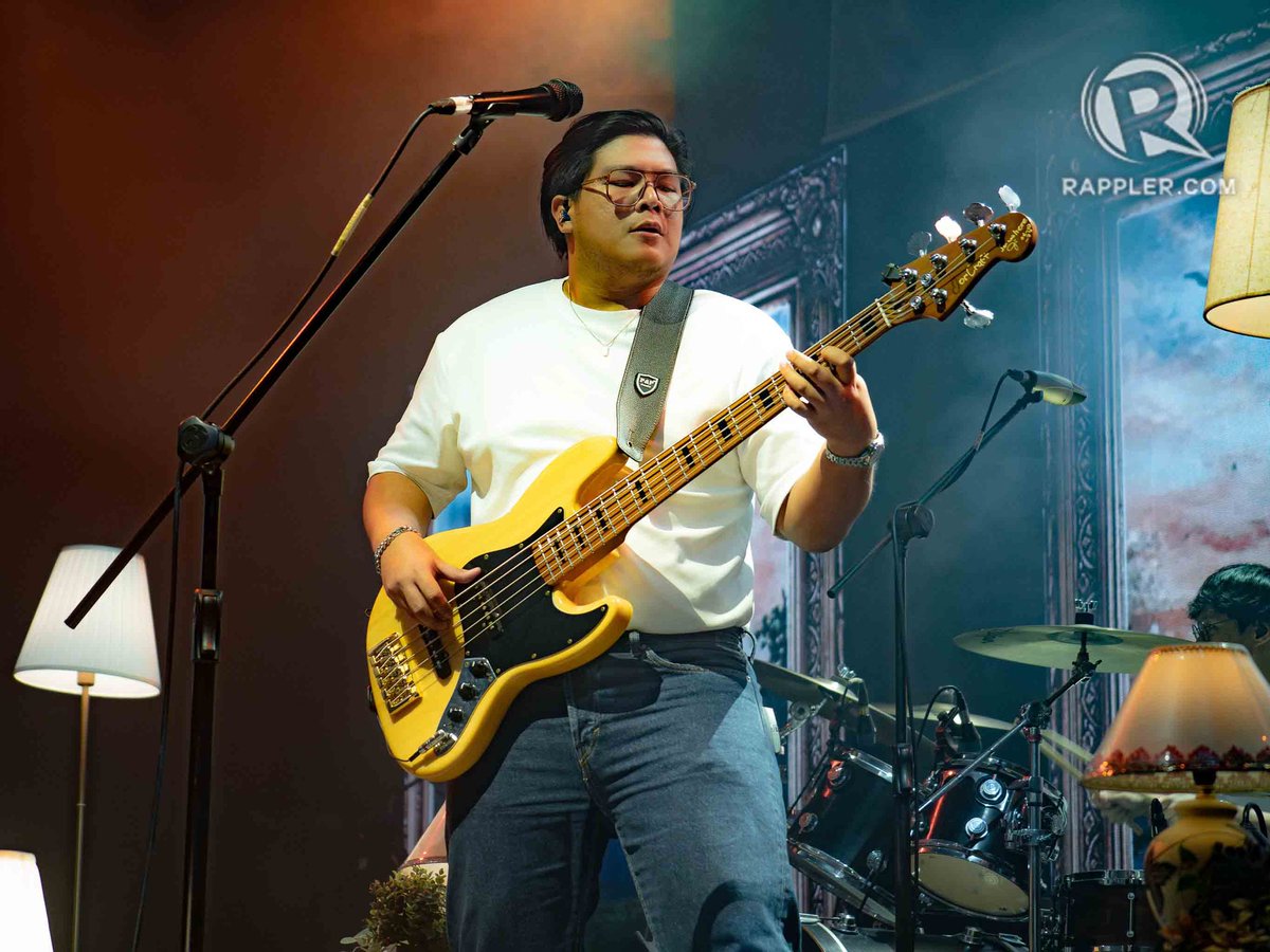 TheRidleysMusic's tweet photo. 📸: Paul Fernandez/Rappler (Check out APP-EXCLUSIVE photos in the pop culture chat room of #RapplerCommunities: https://t.co/mJ0F4fLmv8)

👟: @SperryPH: Step out, Style Up, and always Make Waves. 🌊

#SWMAH
#TheRidleysXSperryPH
#SperryPH
#MakeWaves https://t.co/3yi8eZq4CF