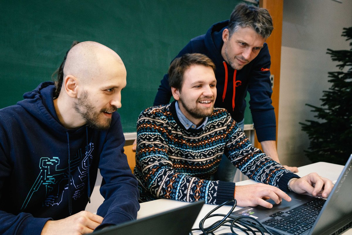 CS Department at FEE CTU Prague tweet media