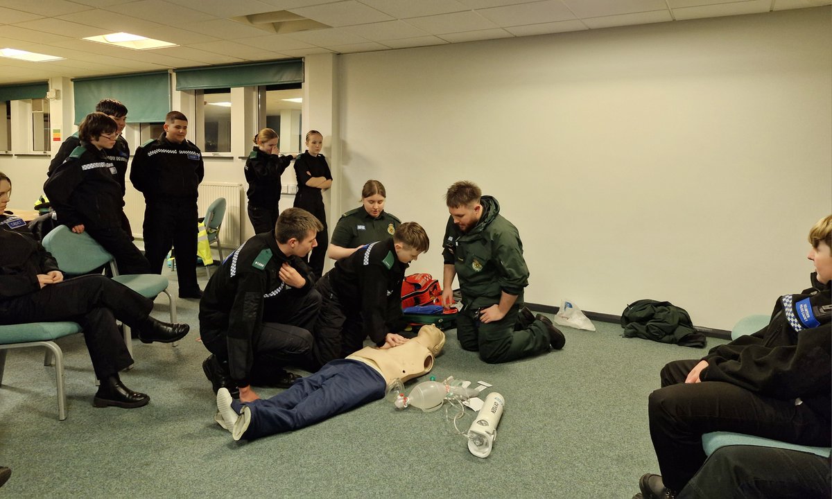 Staffs Police Cadets (@staffscadets) on Twitter photo The Moorlands Cadets were visited by two local paramedics Sharney and Jack. The cadets were shown inside the ambulance, and then had a full demo on carrying out CPR; an invaluable tool. Their delivery was brilliant. Thank-you so much to you both! <a href="/NationalVPC/">National Volunteer Police Cadets</a> The Moorlands Cadets were visited by two local paramedics Sharney and Jack. The cadets were shown inside the ambulance, and then had a full demo on carrying out CPR; an invaluable tool. Their delivery was brilliant. Thank-you so much to you both! <a href="/NationalVPC/">National Volunteer Police Cadets</a>