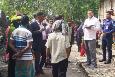 বাগেরহাটের মোরেলগঞ্জে কিশোরীর ঝুলন্ত লাশ উদ্ধার।